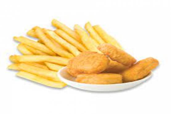 Nuggets & Chips(4 pcs)